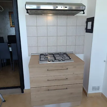 Arco Dei Tramonti アパート バーリ