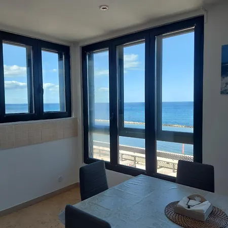 Arco Dei Tramonti バーリ